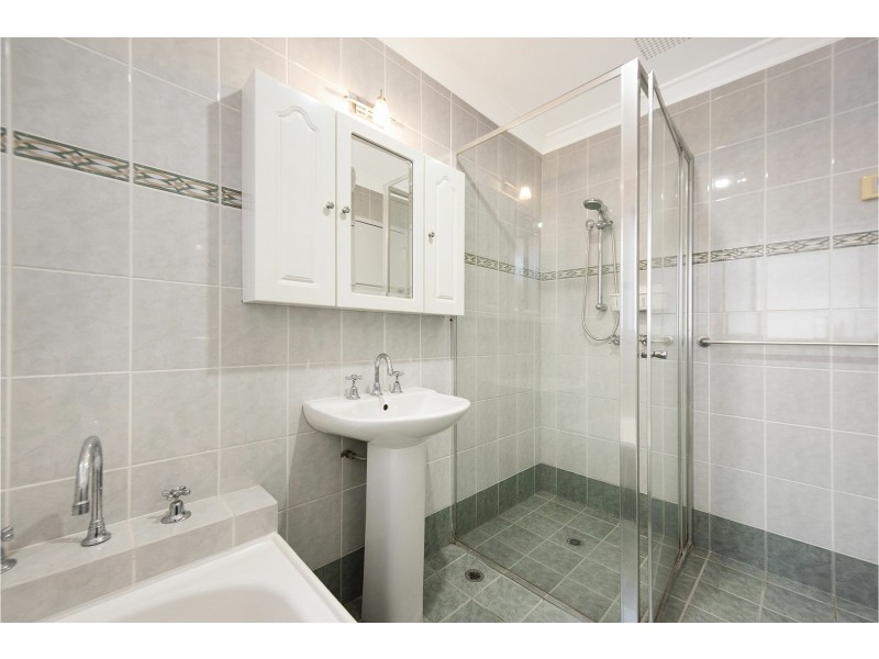 49 Betti Road, Kalamunda WA 6076