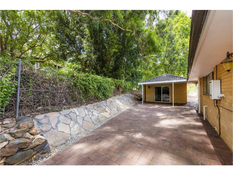 49 Betti Road, Kalamunda WA 6076