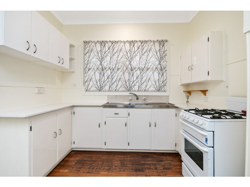 13 Cumberland Road, Forrestfield WA 6058