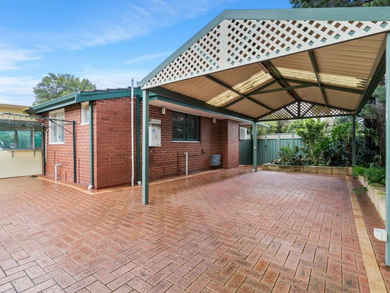 13 Cumberland Road, Forrestfield WA 6058