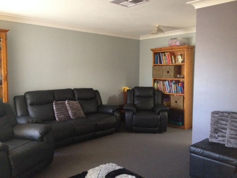 43 Carissa Way, Forrestfield WA 6058