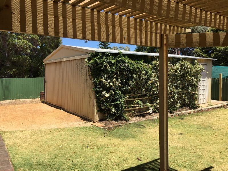 43 Carissa Way, Forrestfield WA 6058