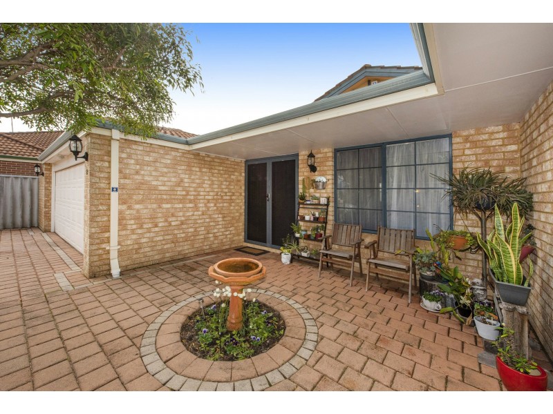 19 Babbler Court, Maida Vale WA 6057