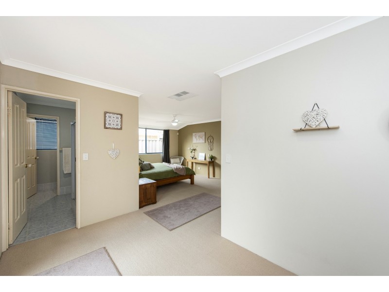 19 Babbler Court, Maida Vale WA 6057