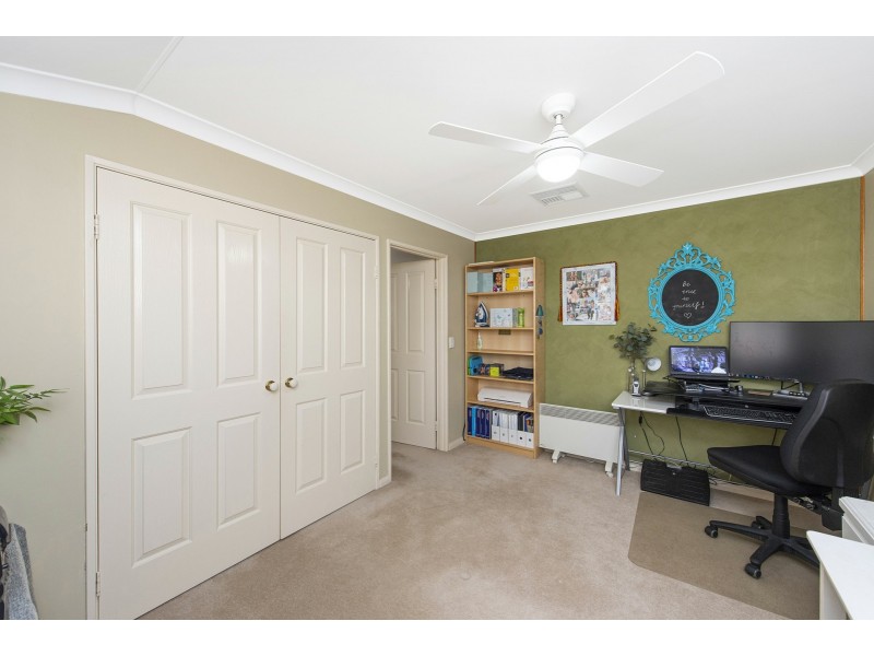 19 Babbler Court, Maida Vale WA 6057