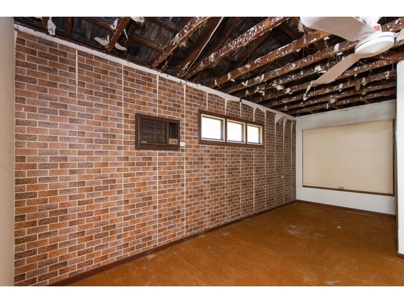 12 Recreation Road, Kalamunda WA 6076