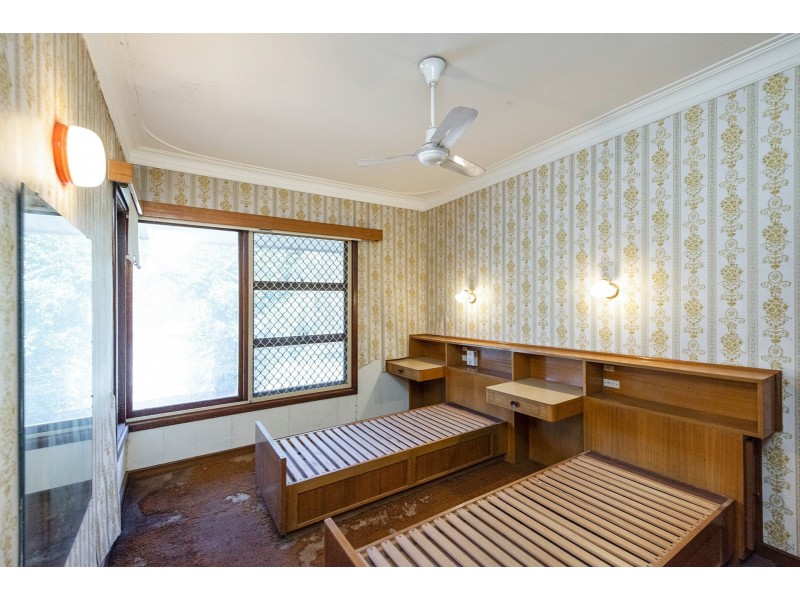 12 Recreation Road, Kalamunda WA 6076