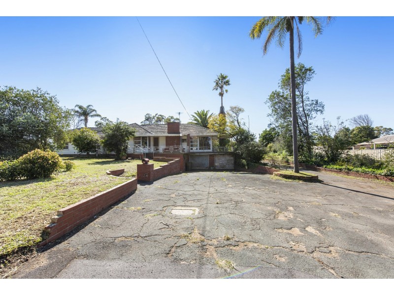 12 Recreation Road, Kalamunda WA 6076