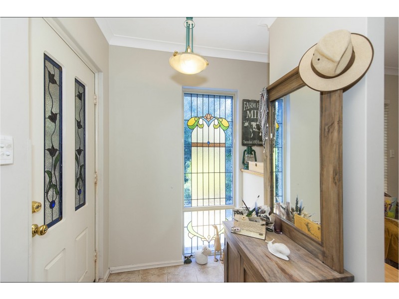 1/18 Canning Road, Kalamunda WA 6076