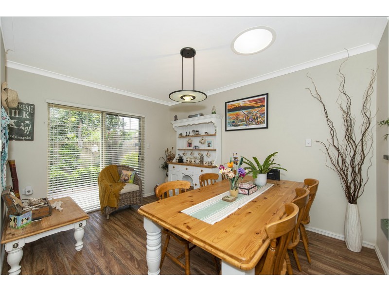 1/18 Canning Road, Kalamunda WA 6076