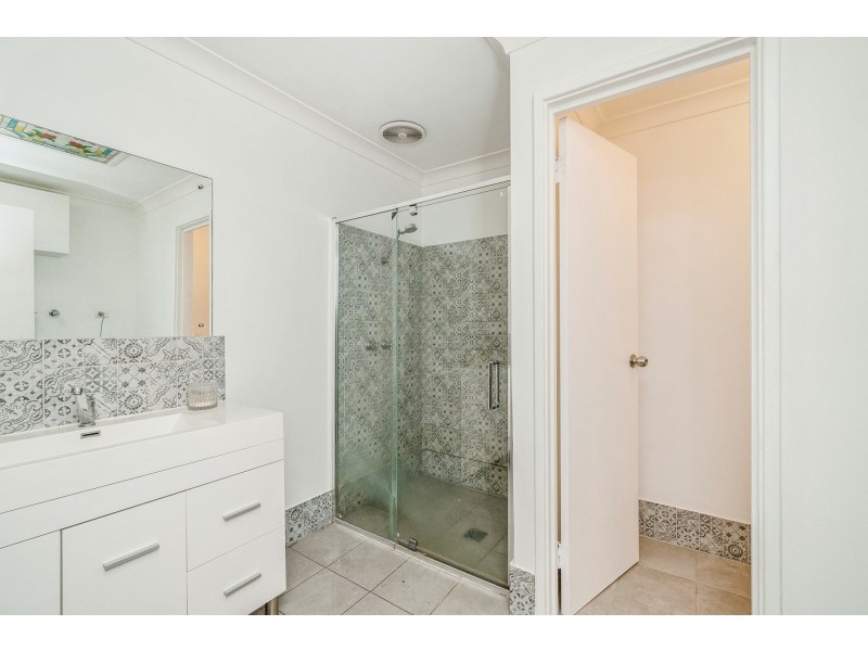 2/96 Helena Street, Guildford WA 6055