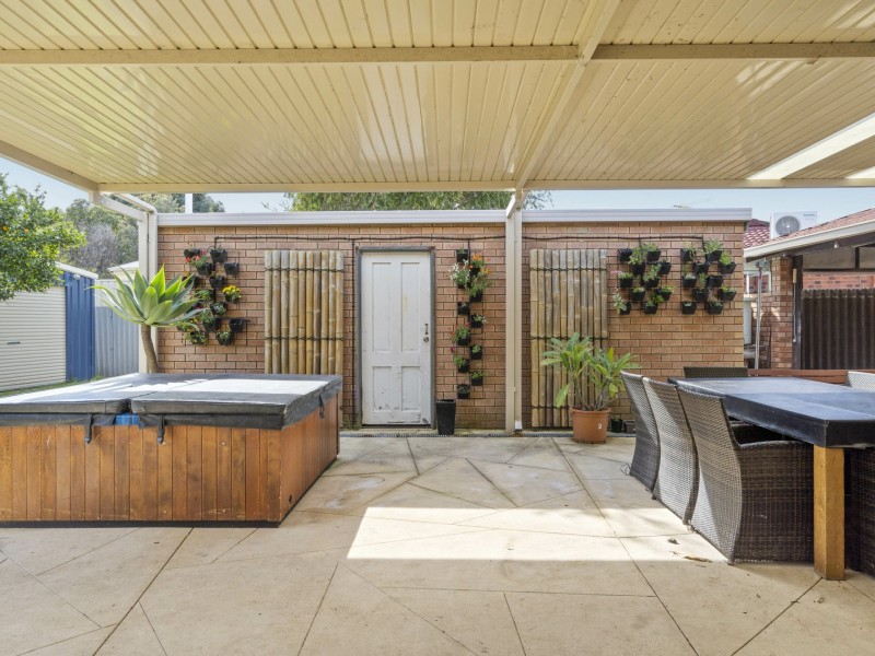 51 Moira Avenue, Forrestfield WA 6058