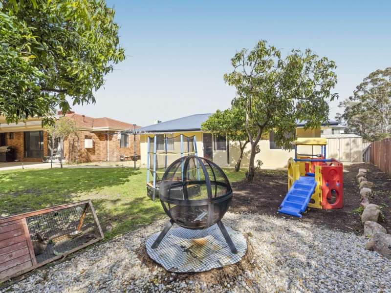 51 Moira Avenue, Forrestfield WA 6058