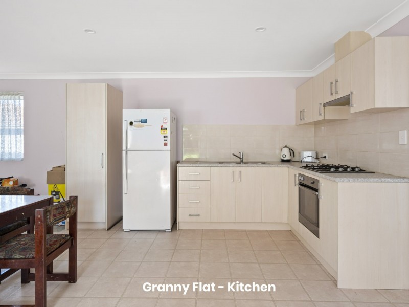 51 Moira Avenue, Forrestfield WA 6058