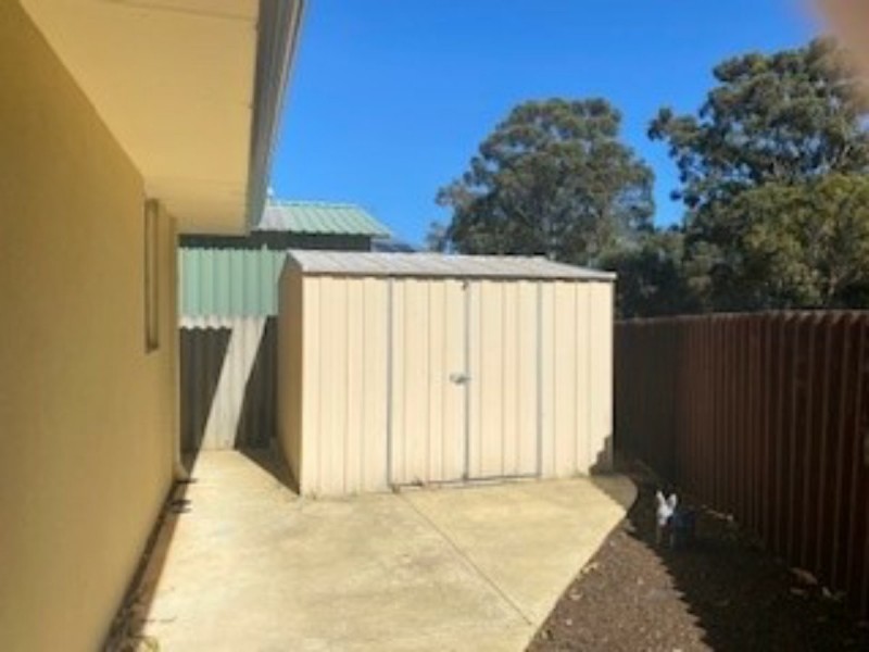 51 Moira Avenue, Forrestfield WA 6058