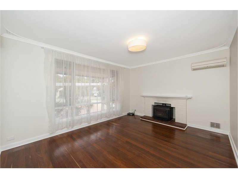 25 Albemarle Way, High Wycombe WA 6057