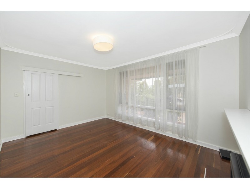 25 Albemarle Way, High Wycombe WA 6057