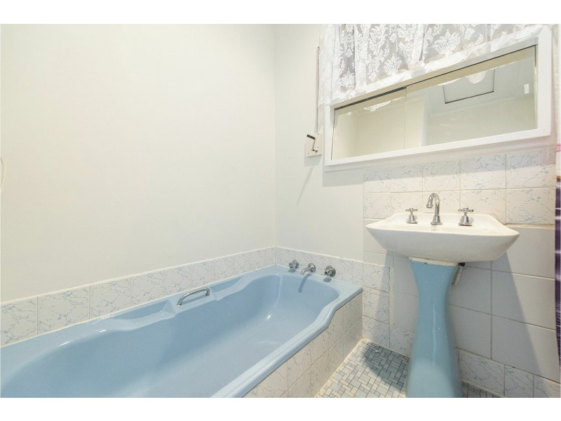 25 Albemarle Way, High Wycombe WA 6057