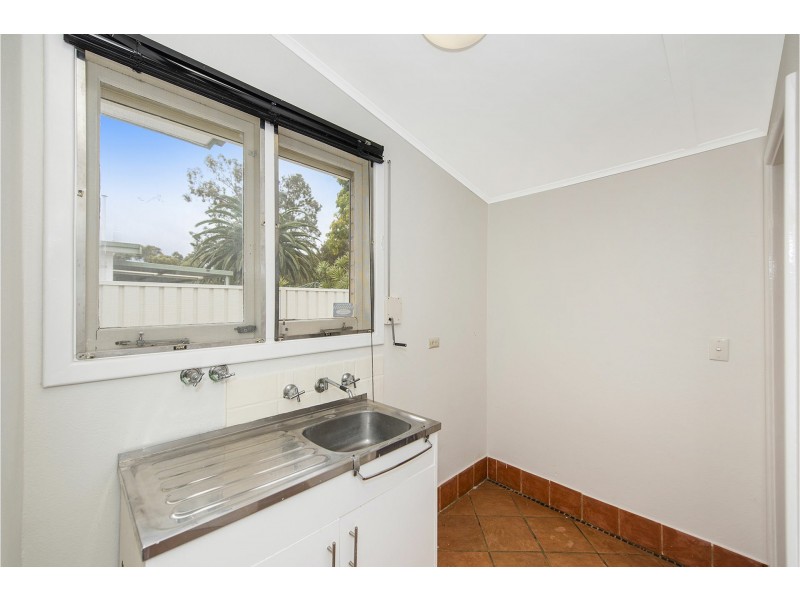 25 Albemarle Way, High Wycombe WA 6057