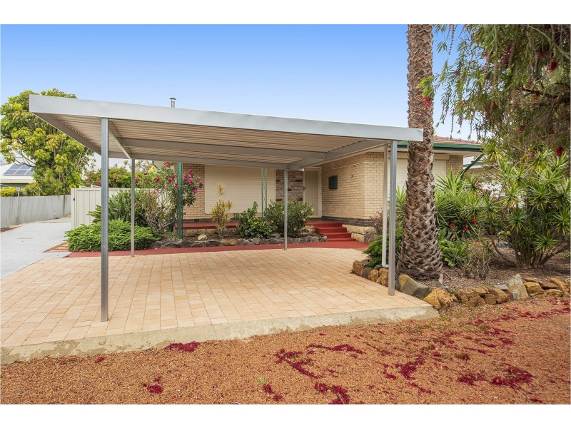 25 Albemarle Way, High Wycombe WA 6057