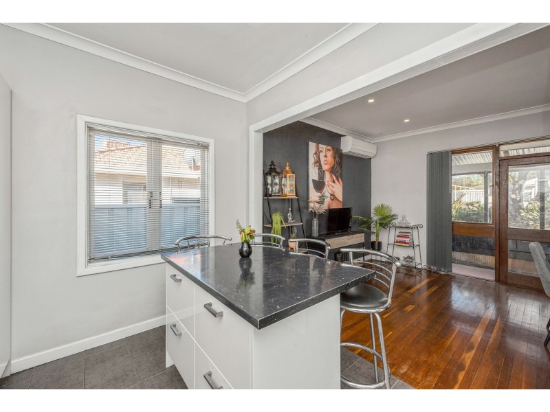 7 Fernan Road, High Wycombe WA 6057