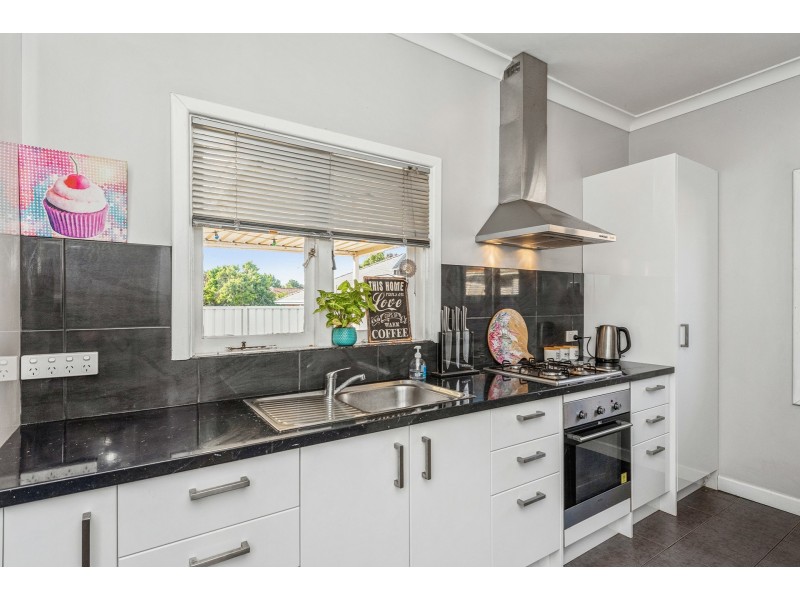 7 Fernan Road, High Wycombe WA 6057