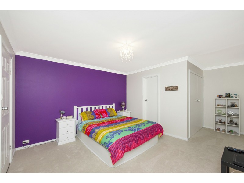 11 Scenic Drive, Maida Vale WA 6057