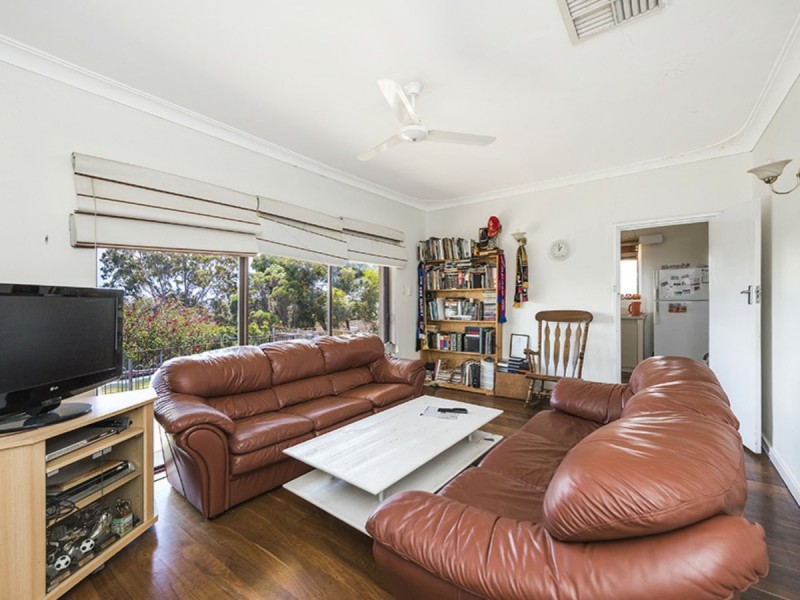 63 West Terrace, Kalamunda WA 6076