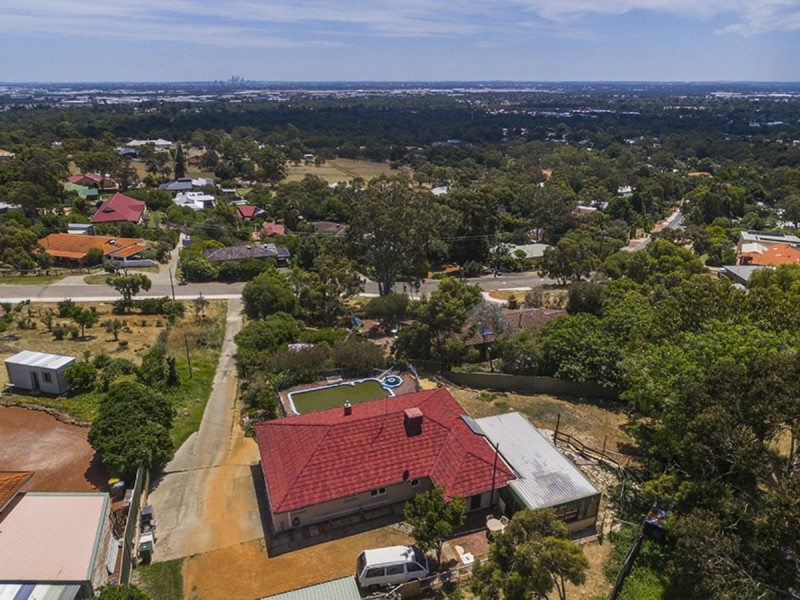 63 West Terrace, Kalamunda WA 6076