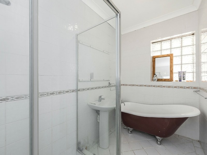 63 West Terrace, Kalamunda WA 6076