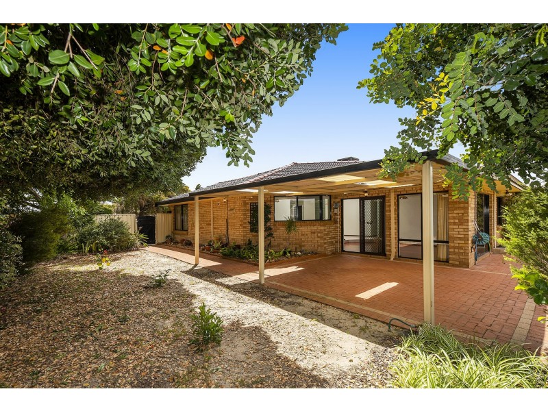 66 Golden Crescent, High Wycombe WA 6057