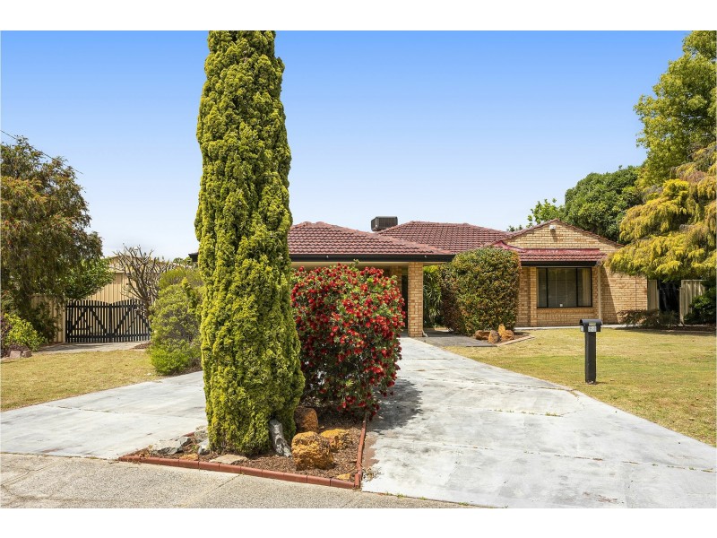 66 Golden Crescent, High Wycombe WA 6057