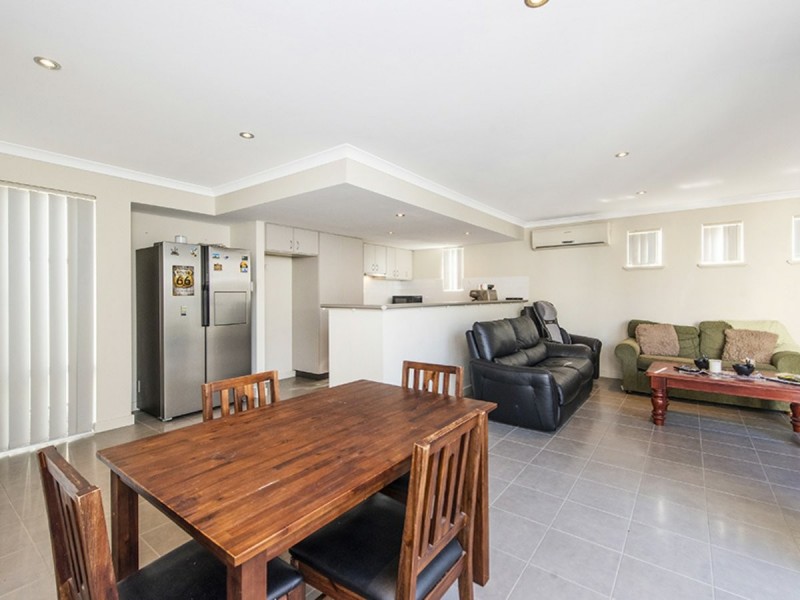 Unit 4/31 Mathoura Street, Midland WA 6056