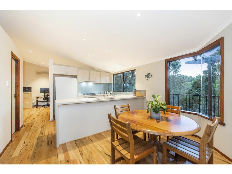 51 Gooseberry Hill Road, Gooseberry Hill WA 6076