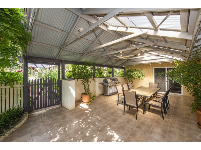 12 Crayden Road, Kalamunda WA 6076