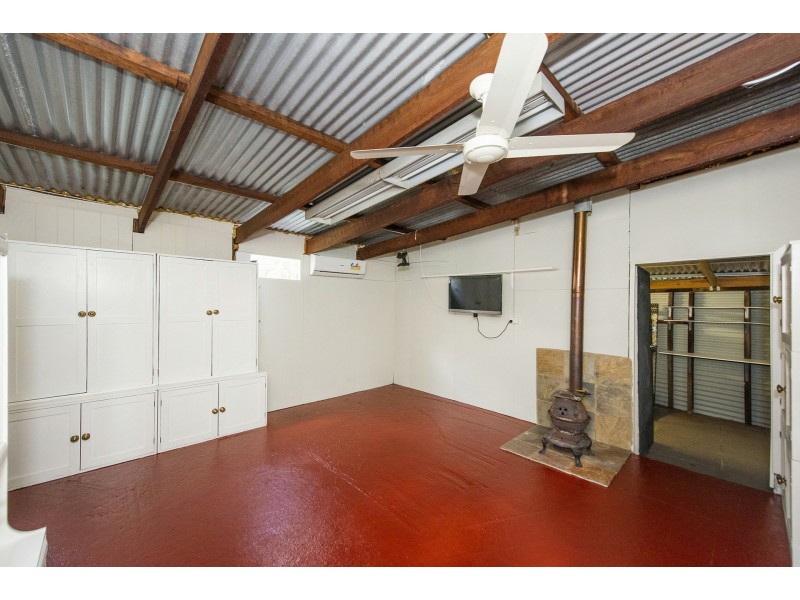 12 Crayden Road, Kalamunda WA 6076