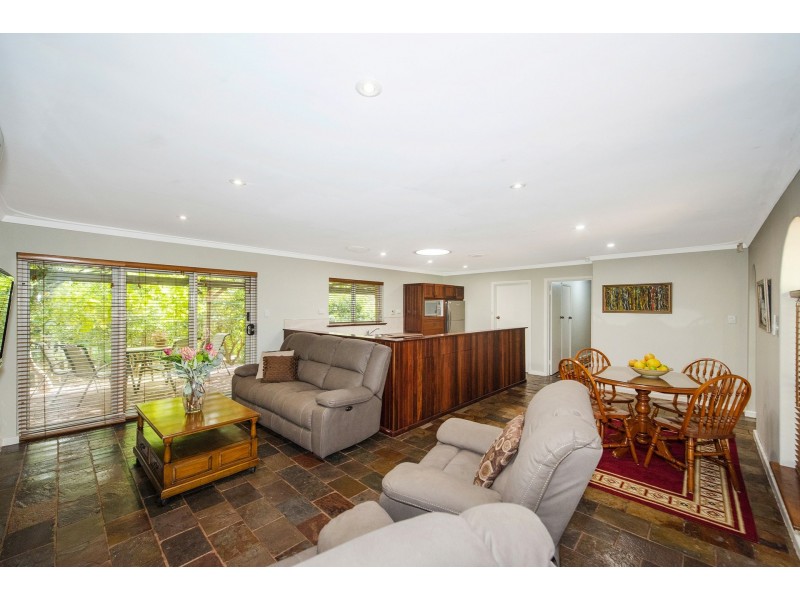 12 Crayden Road, Kalamunda WA 6076