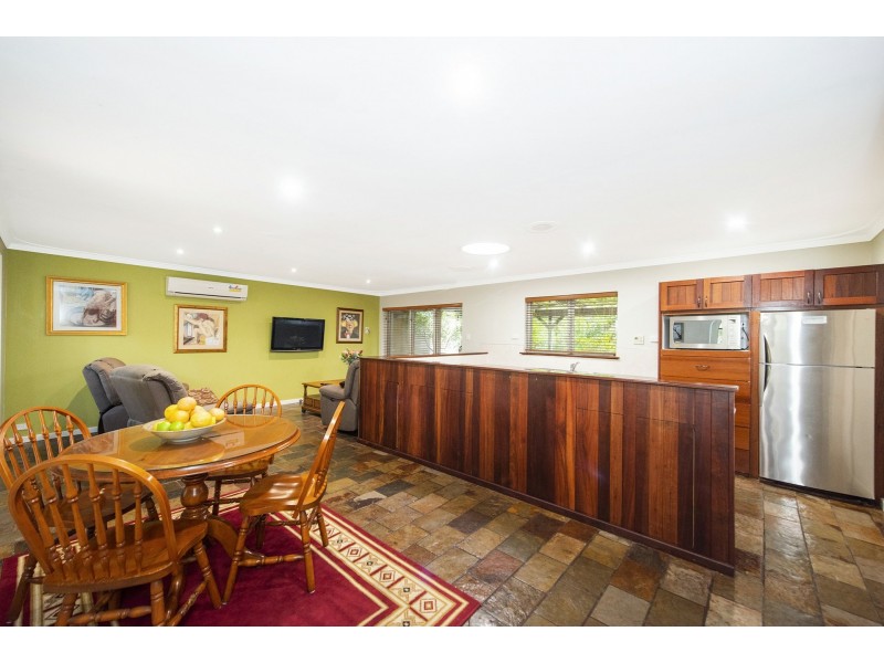 12 Crayden Road, Kalamunda WA 6076