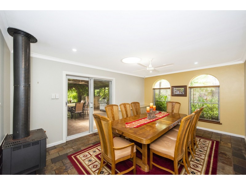 12 Crayden Road, Kalamunda WA 6076