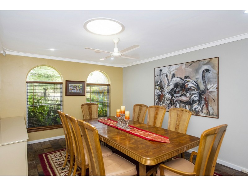 12 Crayden Road, Kalamunda WA 6076