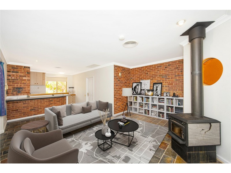 186 Mitchell Road, Bickley WA 6076