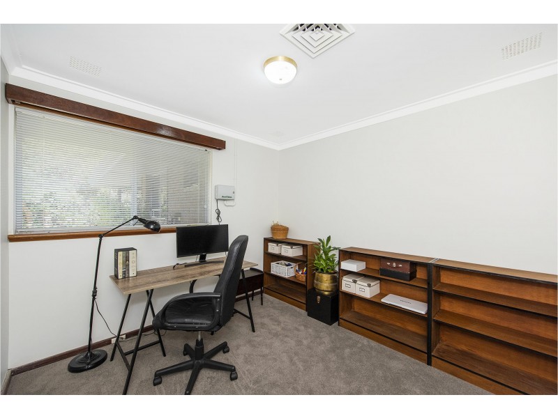 20 Bailey Road, Lesmurdie WA 6076