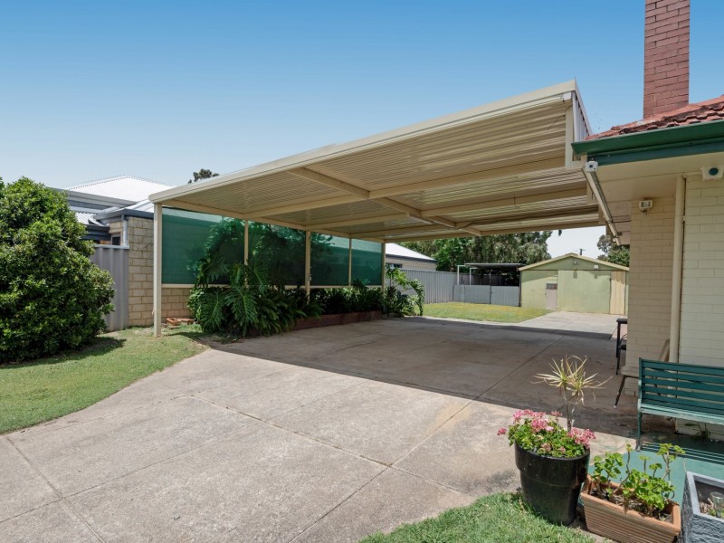 87 Sussex Road, Forrestfield WA 6058