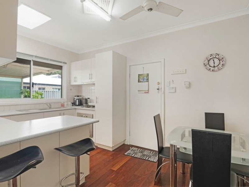 87 Sussex Road, Forrestfield WA 6058