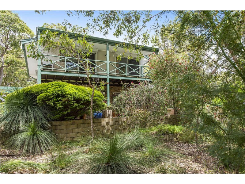 25 Nangkita Road, Lesmurdie WA 6076