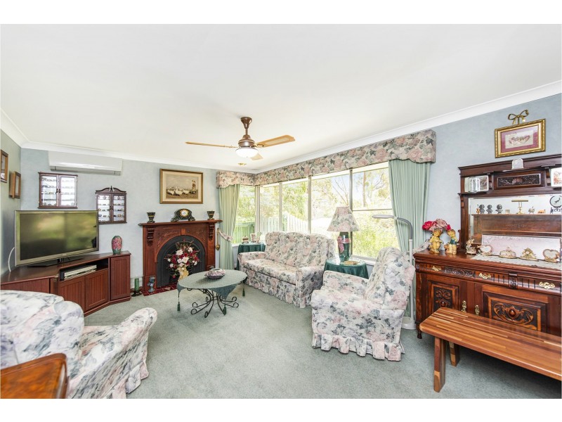 25 Nangkita Road, Lesmurdie WA 6076