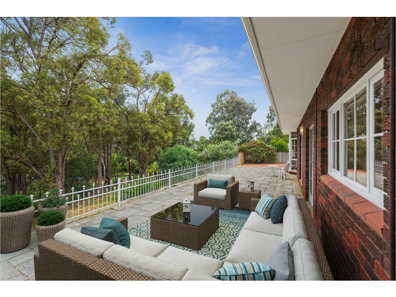 21 Baden Road, Bickley WA 6076