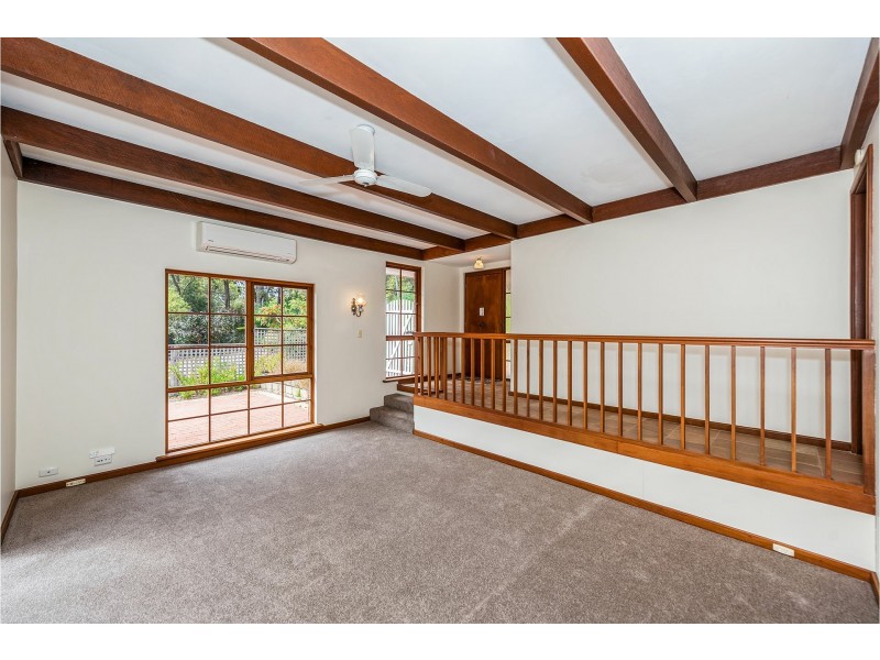 21 Baden Road, Bickley WA 6076