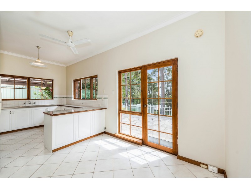 21 Baden Road, Bickley WA 6076