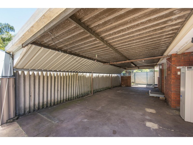 11 Agati Place, Forrestfield WA 6058